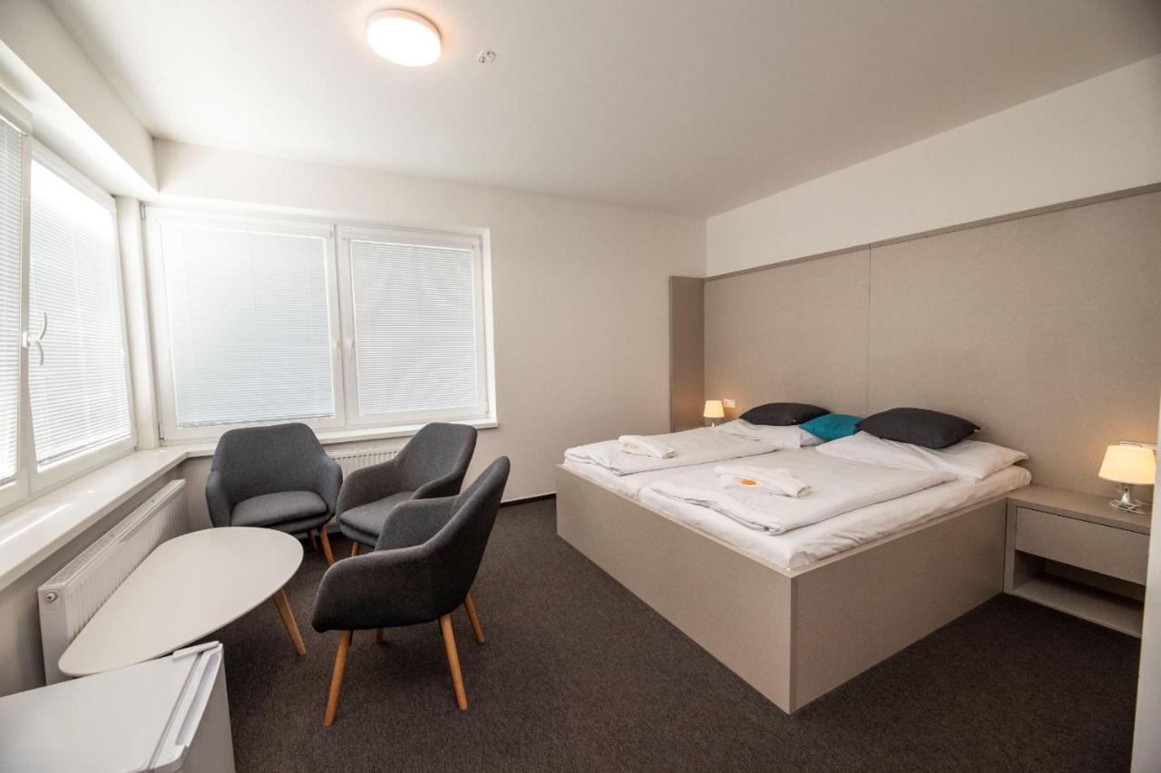 Hotel Rakovec Брно Экстерьер фото