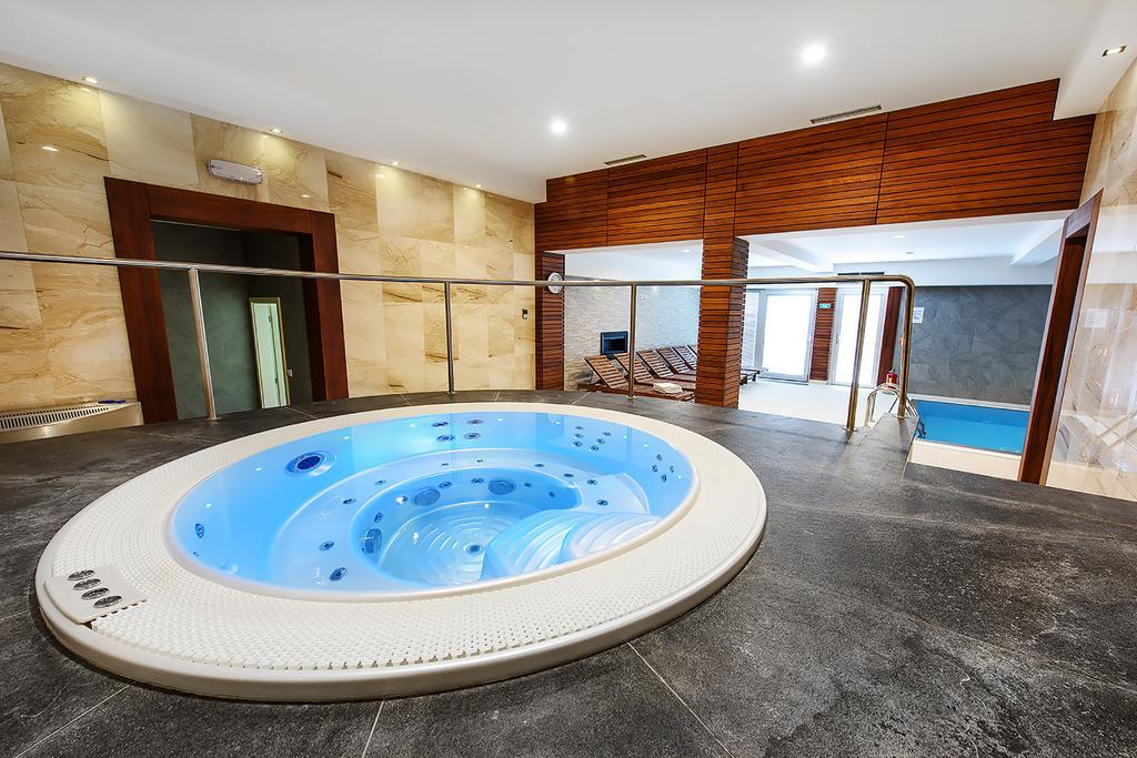 Hotel Rakovec Брно Экстерьер фото